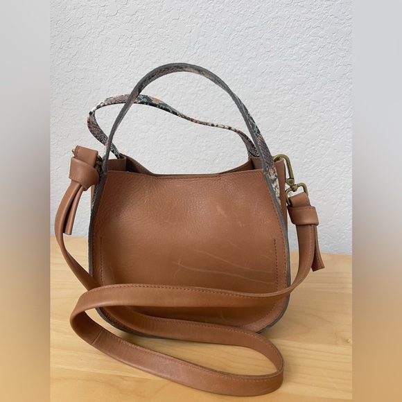 Madewell Bags Nwt Madewell Timeless Sydney Crossbody Snake Embossed